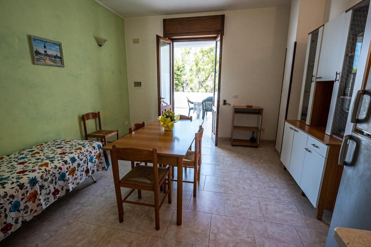 Апартаменты Mancaversa Gallipoli Casa Vacanza Stefania Марина-ди-Манкаверса Экстерьер фото